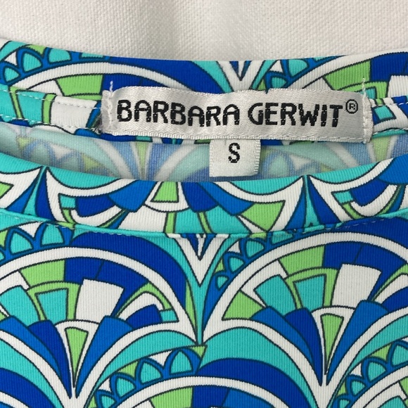 Small Barbara Gerwit dress with pockets.  Fits more like an 8-10. - Picture 2 of 4